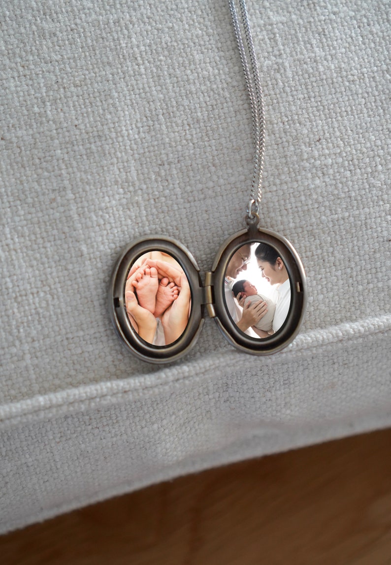 Antik Silber Floral Oval Locket Halskette Oval Medaillon mit Fotos Personalisierter Schmuck für Frauen Geschenk für Sie Keep Safe Halskette Bild 3