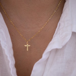 18 Karat Gold Plated Cross Necklace - Premium Stainless Steel Chain - Durable Tarnish Free Chain - Dainty and Elegant Jewelry - Gift for Her