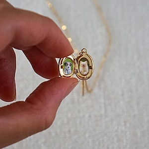 14k Gold Tiny Personalized Oval Photo Locket, Custom Engraved Necklace, Meaningful Anniversary Gift, Keepsake Jewelry