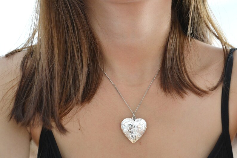 Floral Necklace Gift For her Silver Locket Necklace Valentines Gift Bridesmaids Gift Mothers Gift Silver Heart Locket Necklace