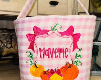 Boo Bag | Trick R Treating Bucket | Pumpkin Bow Crest Wreath | Embroidered | Personalized Basket