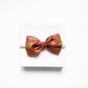 Holiday Sparkle Bow ~ Pink & Gold