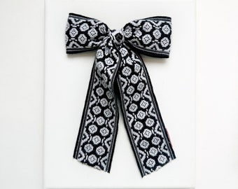Heirloom Black and White Cotton Bow