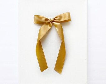 Satin Samantha Bow // Old Gold