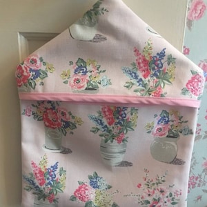 Sacchetto portaoggetti in tessuto con vasi di fiori di Cath Kidston fatto a mano