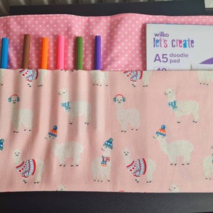 Cath Kidston Llama Stiftetasche aus Stoff und Doodle Pad