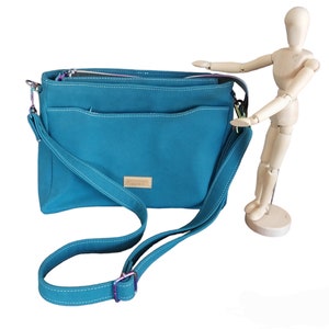 Teal sturdy faux-suede shoulder bag Zynah