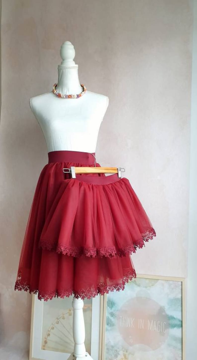 Mommy and Me Burgundy Lace Tulle Skirts Baby Girl and Mom Dark Red Birthday Clothes Family Photo Props Gift for her Vday Skirts zdjęcie 1