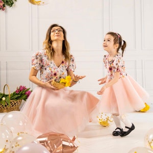 Matchy Dresses Easter Family Outfit Flower Girl Tulle Dress Gift for Mom Mommy and Toddler Clothes Family Photoshoot Outfit zdjęcie 1