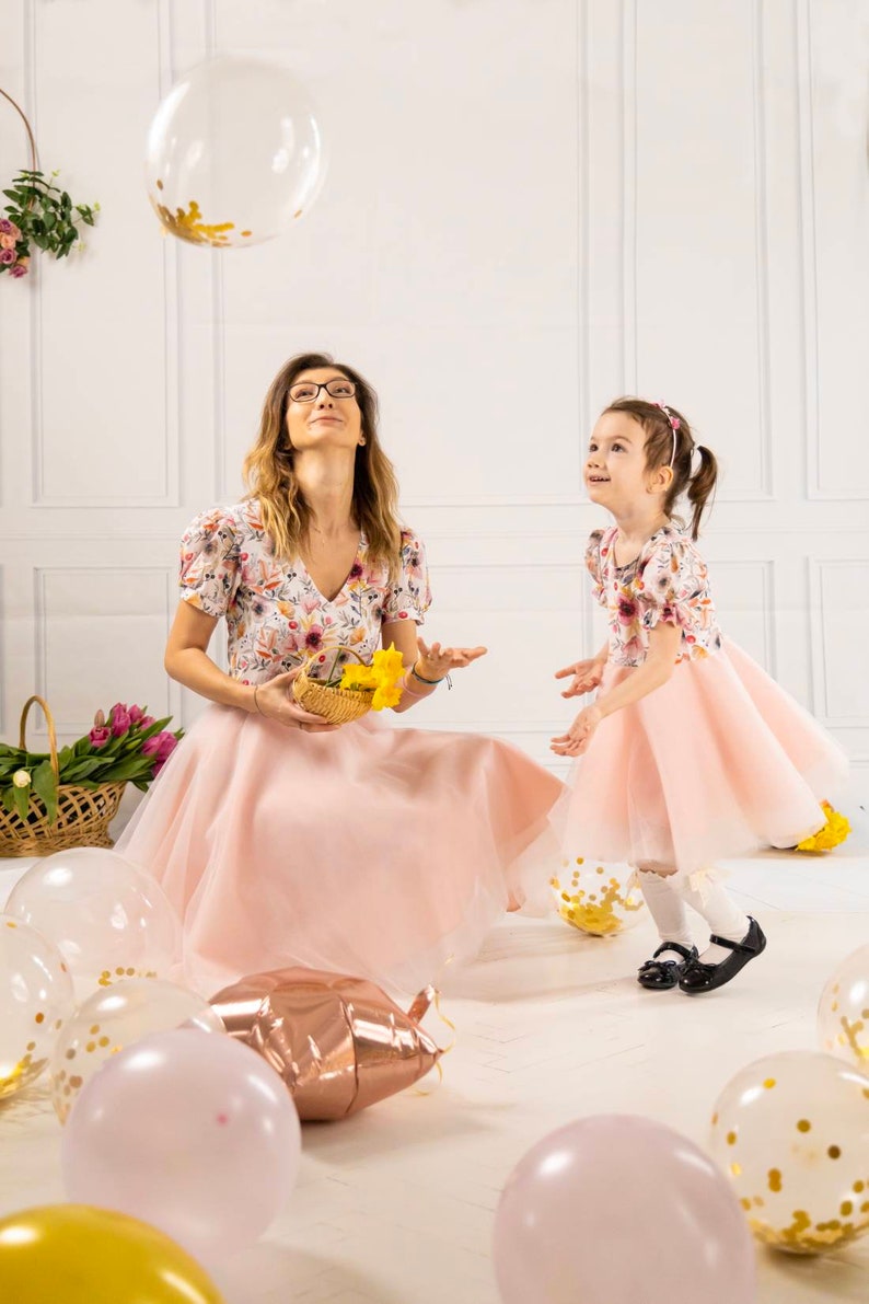 Matchy Dresses Easter Family Outfit Flower Girl Tulle Dress Gift for Mom Mommy and Toddler Clothes Family Photoshoot Outfit zdjęcie 1