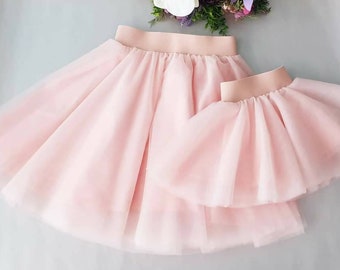 Gonne in tulle cipria per mamma e bambino abbinate - Tutu per il primo compleanno di mamma e bambino - Tutu principessa - Tutu per mamma e figlia