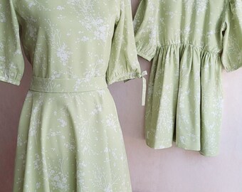 Vestidos a juego de lino de color menta claro para madre e hija -Traje a juego familiar - Ropa natural para mamá y bebé-Traje de sesión de fotos -Vestido de aspecto retro