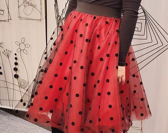 Jupe femme 5 couches en tulle rouge et velours noir - Tutu adulte - jupe en tulle cercle complet - Costume rétro femme - cadeau vintage pour elle