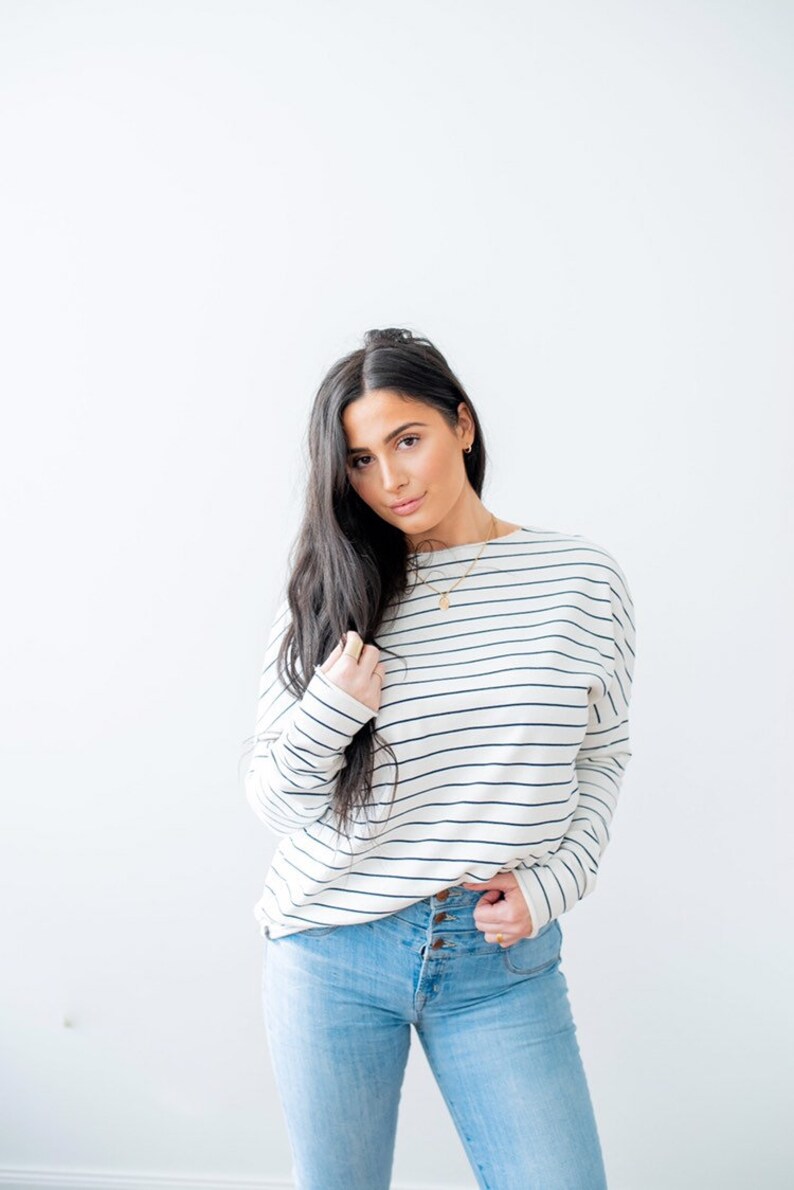 women's striped sweatshirts