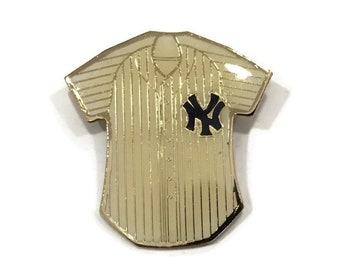 1985 Vintage NY YANKEES Pin ~ New Nos ~ MLB Baseball Peter David Collector Pin! Brass ~ Domed Enamel ~ 1.25 ~ Rare Retro Jersey ~ Great Gift