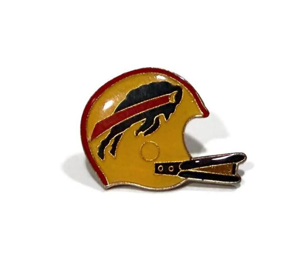 Vintage BILLS Helmet Pin + Backs ~ Official NFL Football Collector Pin ...