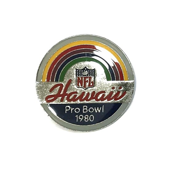 1980 Hawaii Pro Bowl NFL Pin - Vintage Football Collector Pin