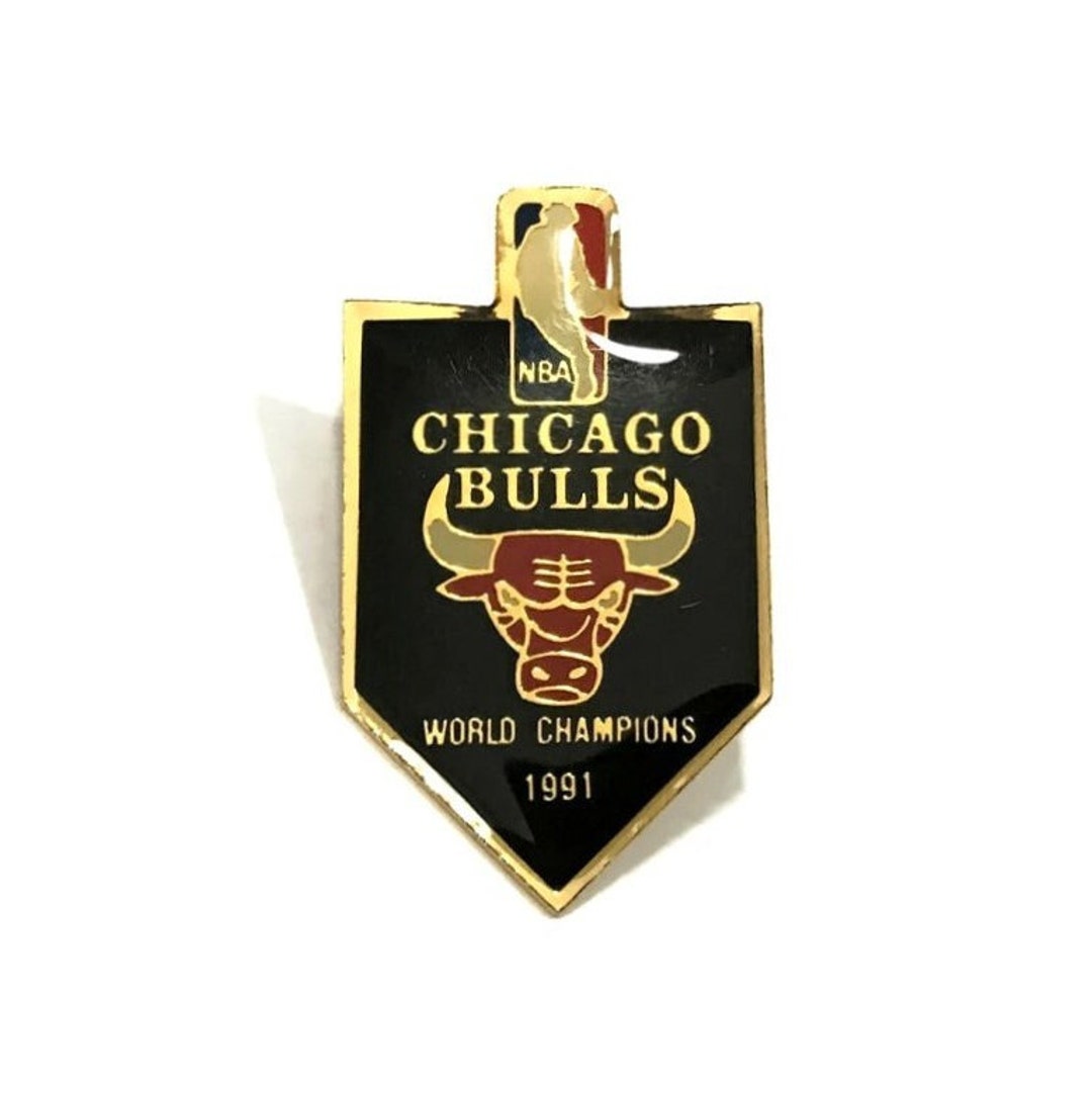 1991 Vintage BULLS Pin backs Official NBA Basketball Champions ...
