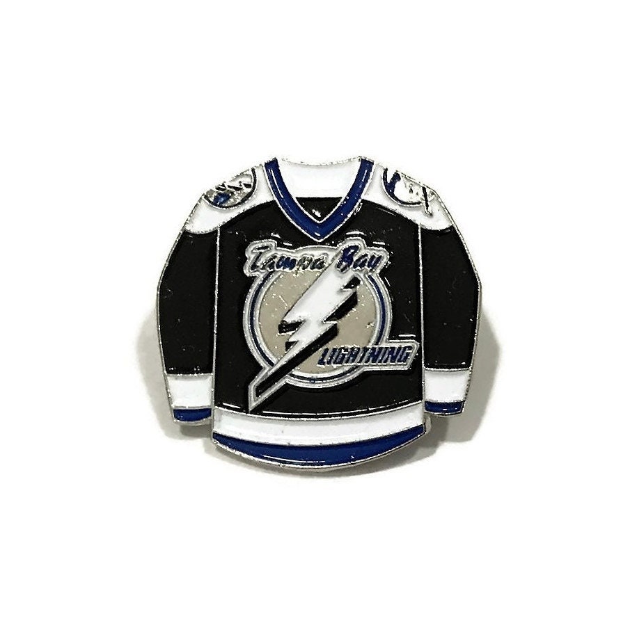 VIDEO: Lightning Reveal SPECIAL Bolts Gasparilla-Style Jersey In