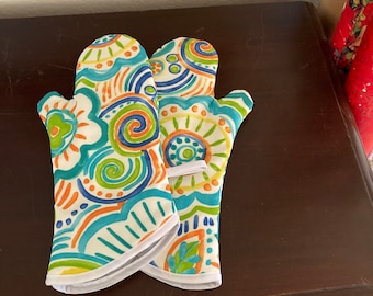 Bright colored Baking Mitts