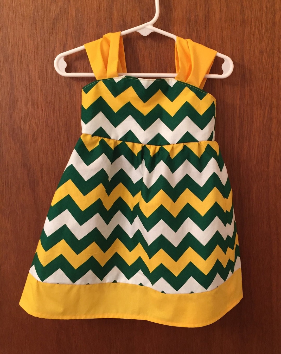 green bay sweater dress Women's Green Bay Packers Helmet Oversized Oversized Tee Dress | Black | Size S/M main image 0