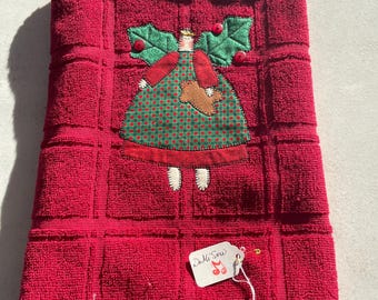 Angel appliqued handtowel