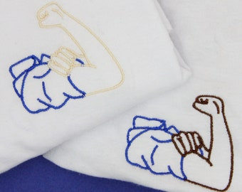 Rosie the riveter embroidered tshirt / Broderie Rosie la riveteuse sur tshirt
