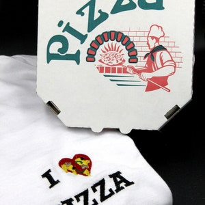 I heart pizza embroidered tshirt image 3