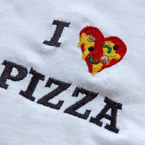 I heart pizza embroidered tshirt 画像 4