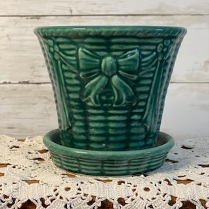 Pot de fleurs/jardinière d'intérieur en céramique Shawnee vintage, motif vannerie verte et nœuds