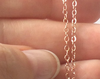 Cadena de collar chapada en oro rosa: cable plano de 1,7 mm, 28 pulgadas