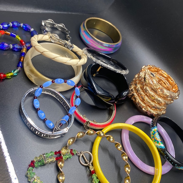 Vintage Bracelet Jewelry Lot
