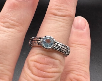 Vintage Faceted Blue Topaz Basket Weave Sterling Silver Ring