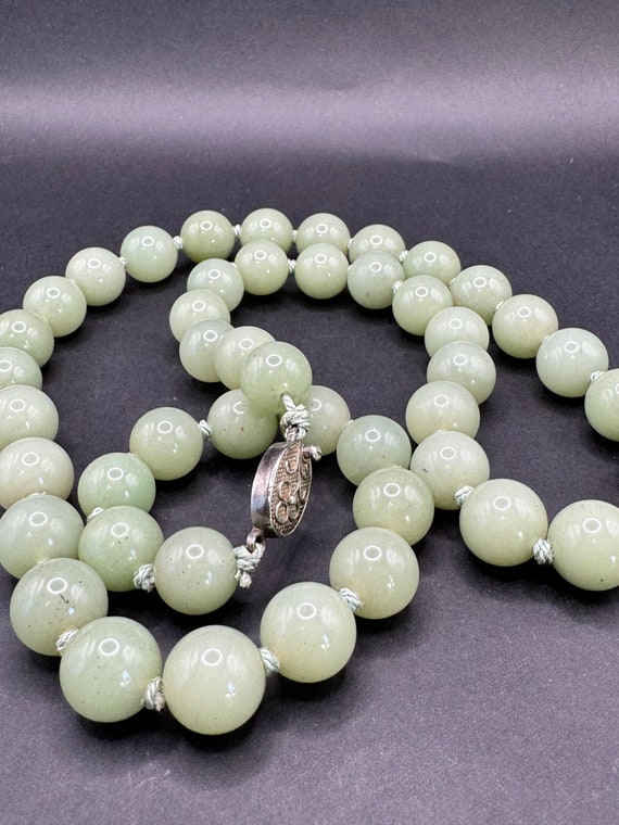 Vintage Jade Knotted Silver Necklace
