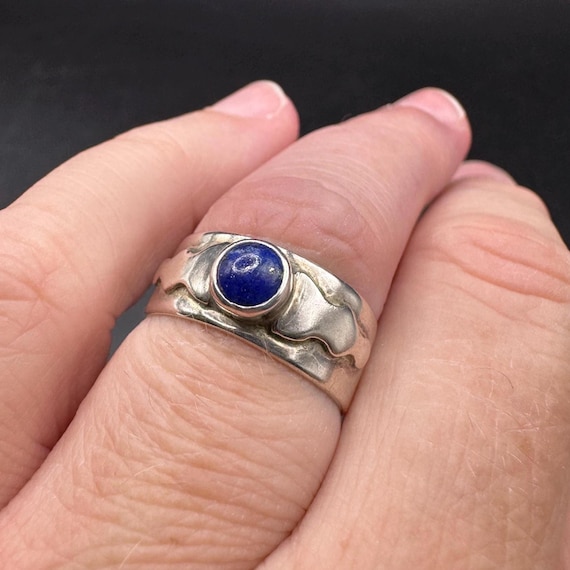 Southwestern Sterling Silver Lapis Lazuli Ring