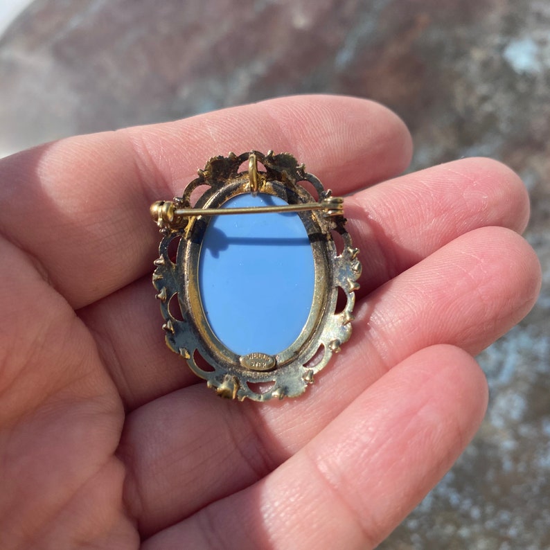 Vintage Wells Gold Vermeil Cameo