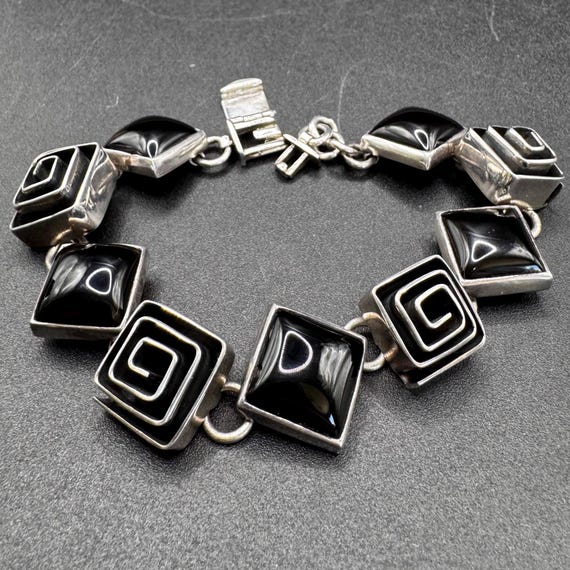 Vintage Modernist Onyx Sterling Silver Stamped Sterling Bracelet