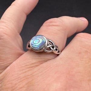 Vintage Celtic Abalone Sterling silver ring