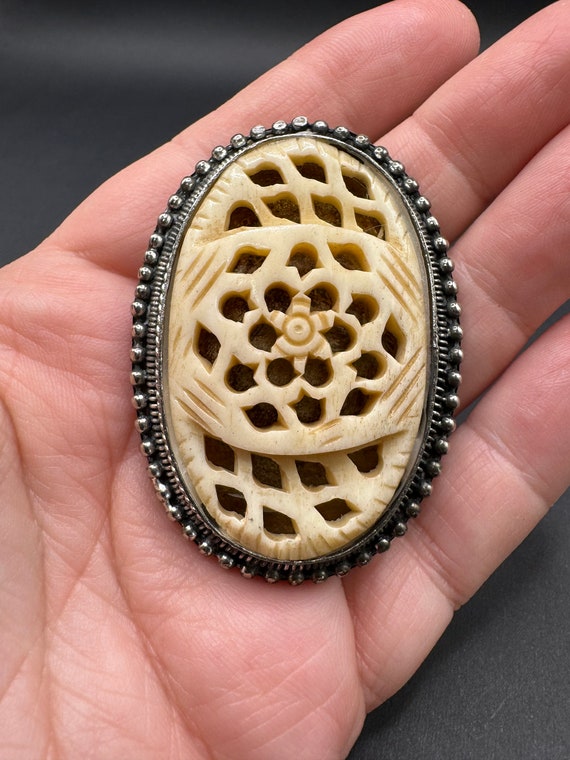 Vintage Ethnic Carved Bone Flower Pendant