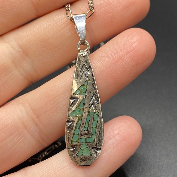 Vintage Crushed Turquoise Sterling Silver Pendant Necklace