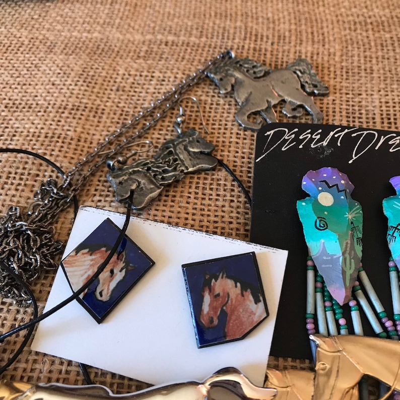 Horse Jewelry Lot Horse lovers vintage jewelry lot