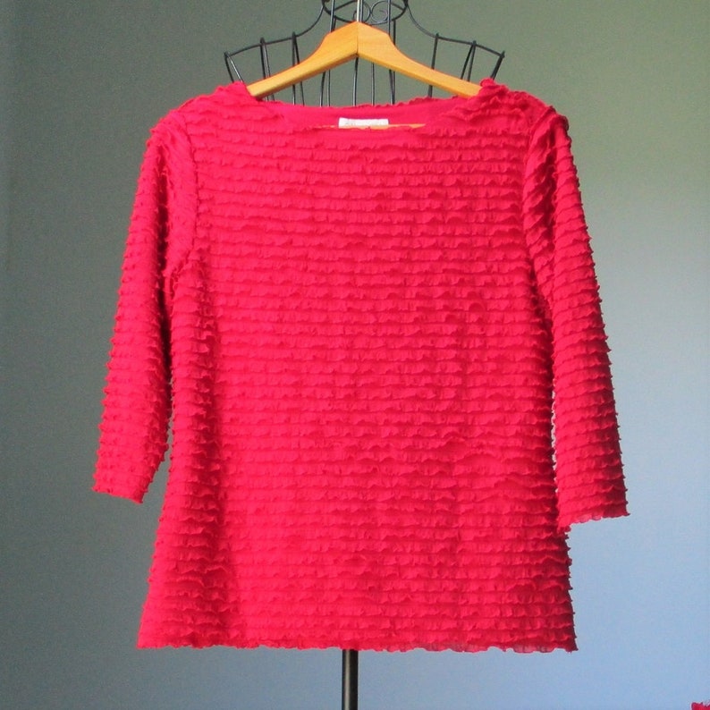 Coldwater Creek top S 6-8 red polyester spandex lined knit ruffles frills fancy