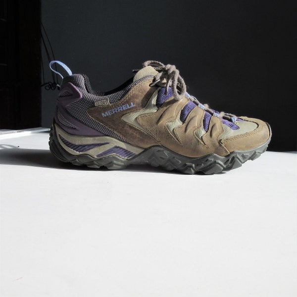 Merrell sneakers women's 8.5 lace up J65140 vibram purple
