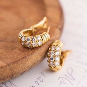 1.50 Round Brilliant Cut Diamond Earrings in 18k Yellow Gold image 1