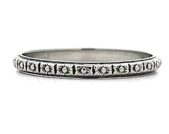 Antique Art Deco Orange Blossom Band in 18k