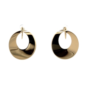Twisted Oval Hoop Earrings in 14k Yellow Gold