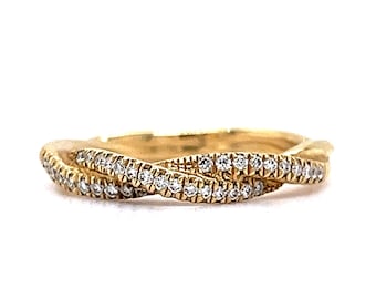 Twisted Diamond Wedding Band in 14k Yellow Gold