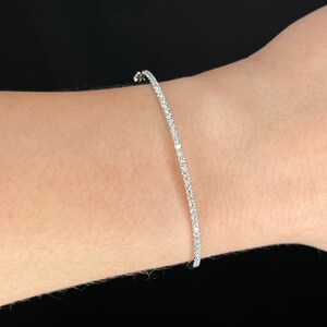 1.0 Carat Diamond Bangle Bracelet in 18k White Gold