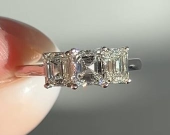 Anillo de compromiso de diamantes Asscher de 1,00 quilates en platino