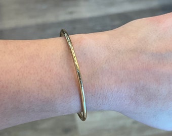 3mm Classic Round Bangle Bracelet in 14k Yellow Gold